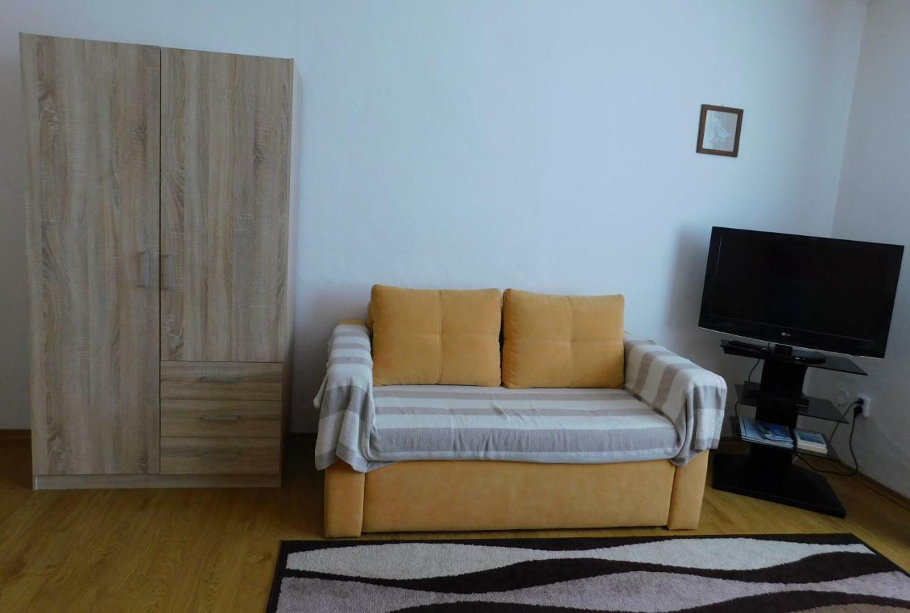 Holiday Home Liptovsky Peter Liptovský Hrádok Zewnętrze zdjęcie